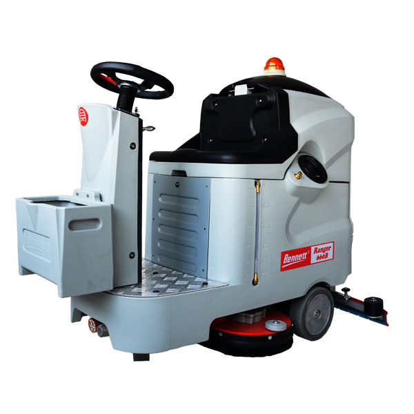 重慶駕駛式洗地機Ranger 660B